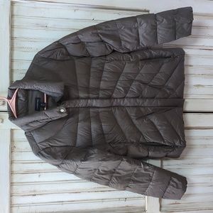 Lands' End, mushroom color lightweight packable puffer jacket. M
